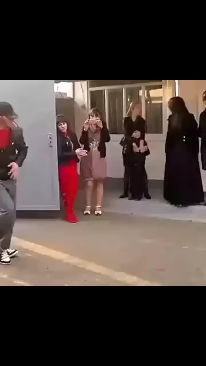 чеченец танцует как майкл джексон