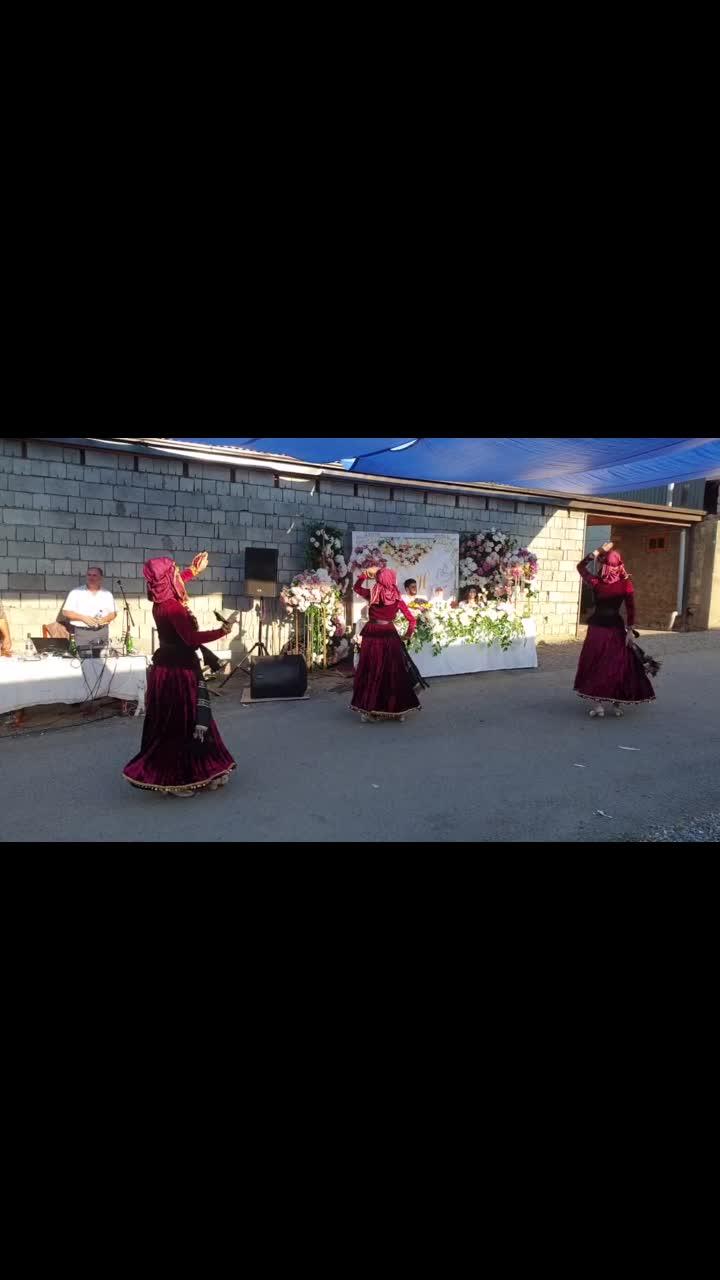 лайки: 74.видео в от пользователя ансамбль нарын кала (@ansambl_narin_kala): «грузинский танец #грузия #дагестан #свадьба #💃🏻 #🤩 #fyr».малиновый закат (remix) - lvnx & ann kovtun.
