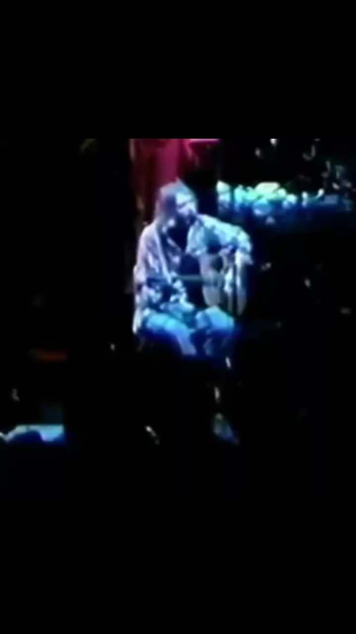 live footage from a new year’s eve 1993 concert oakland, calif...kurt stands the middle of a performance to stop a sexual assault. "i think the best moment my life was when i was going to guy’s ass on stage for touching girl her permission our audience. i mean, like..i almost blacked out. i just saw it and i alm