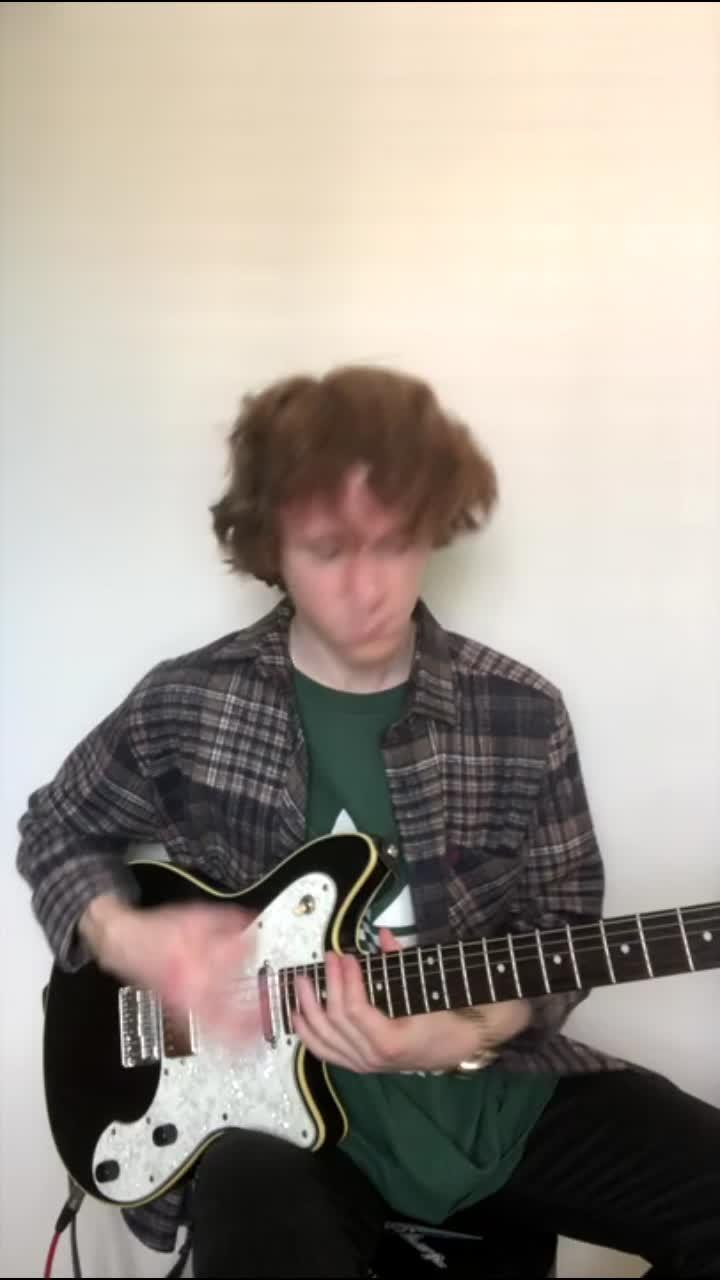 jamming to "fake plastic trees" by radiohead, released 1995 on the album 'the bends'. thanks for watching :^) find me on other social media? spotify: my band, intermission www.youtube.com/channel/ucyqesff8xvkszcchwu7lzcw #radiohead #guitar #shorts #90s #thomyorke #riff #guitarsolo