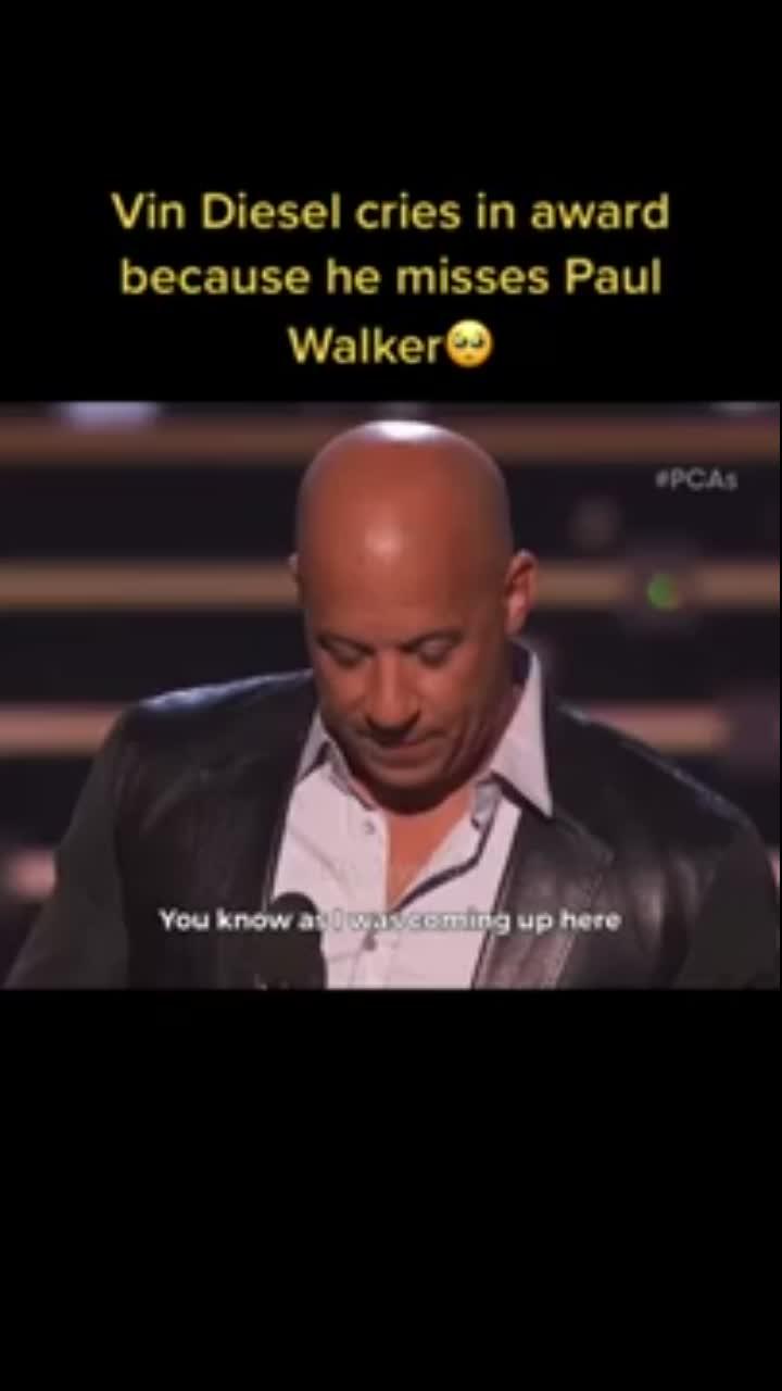 vin diesel cries in an award after missing the late paul walker #shorts #fastandfurious #subscribe #vindiesel #paulwalker #tiktok #fy #fyp #foryou #foryoupage #celebrity #awards #pain #anxiety #hearbreak #rip #blacklivematter #therock #tom