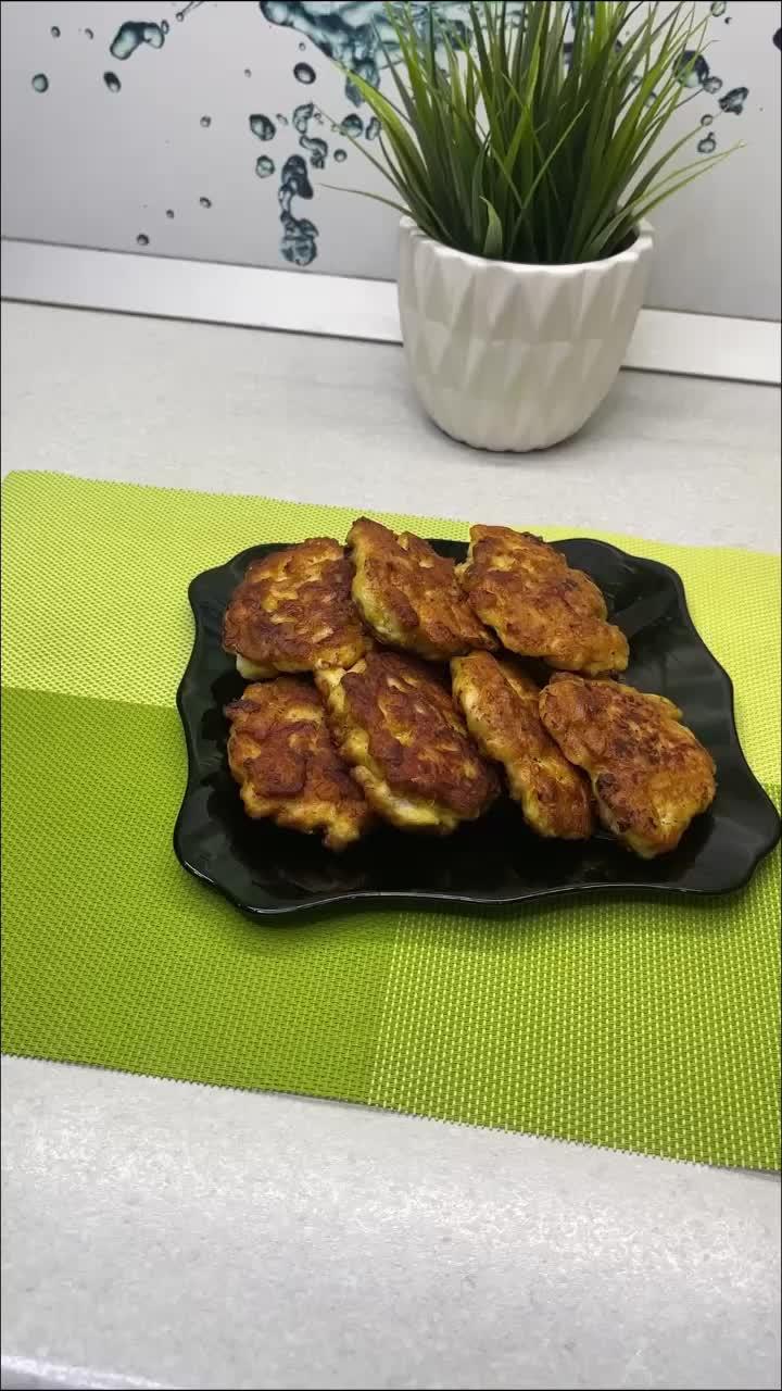 Нежнейшие куриные оладушки🥰
#еда #рецепт #вкусно #оладушки