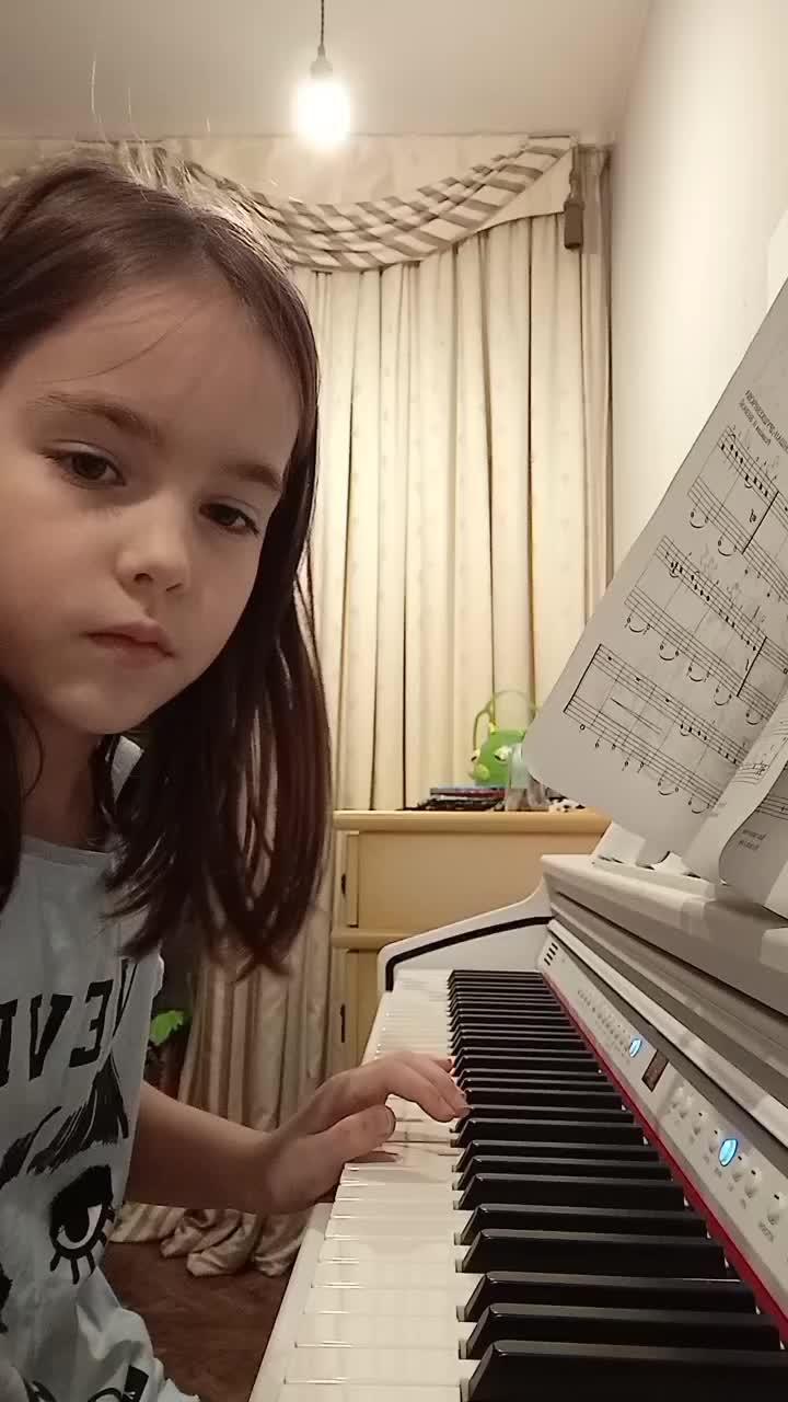 играю на пианино часть 3