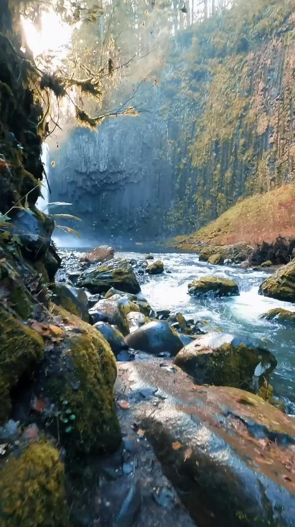 Водопад в горах #водопад #вгорах