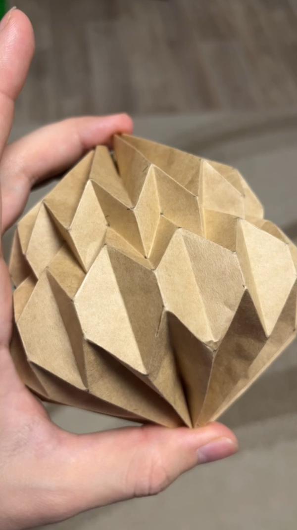 Создал плафончик из крафтовой бумаги #оригами #асмр
