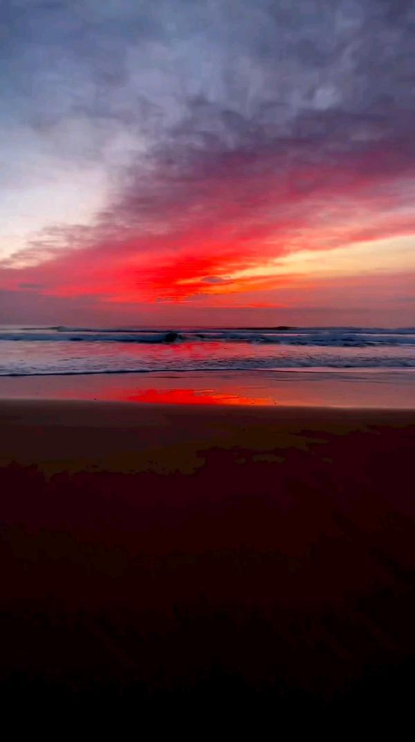 🗺Испания 🇪🇸__Фантастический рассвет на восточном побережье Испании в Аликанте