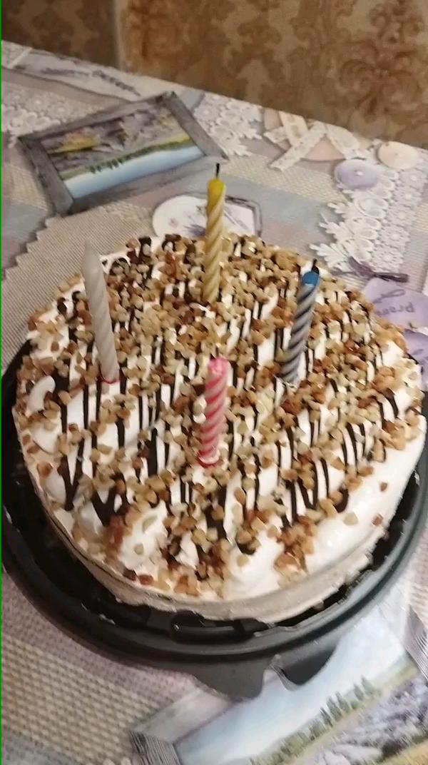 Вкусный тортик на день рождения моего брата